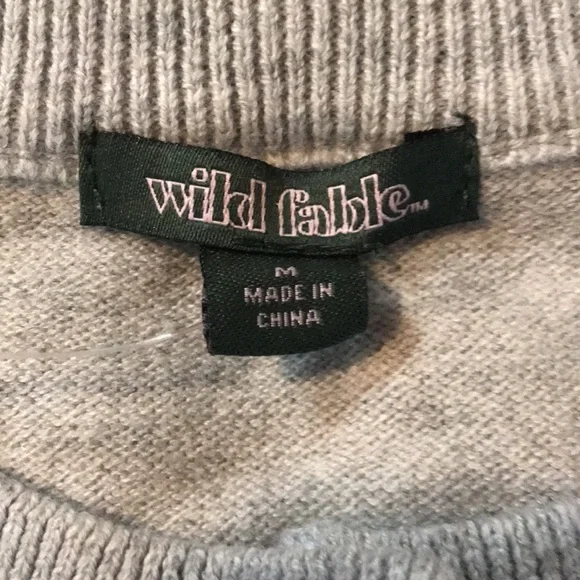 🆕Wild Fable Rosette Embroidered Button Down Gray Cardigan Various Sizes | NWT - Picture 6 of 8